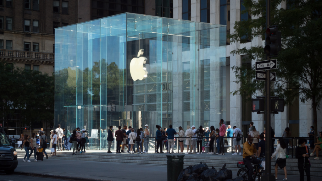 Foldable 'iPhone Ultra' Rumored to Have Liquid Metal Hinge and Titanium Body